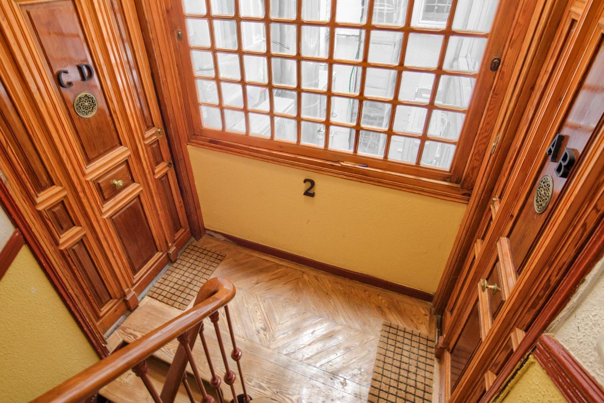 Mezzanine Orange Appartement Madrid Buitenkant foto